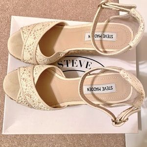 Steve Madden, high wedge, white lace, rope design on wedge.